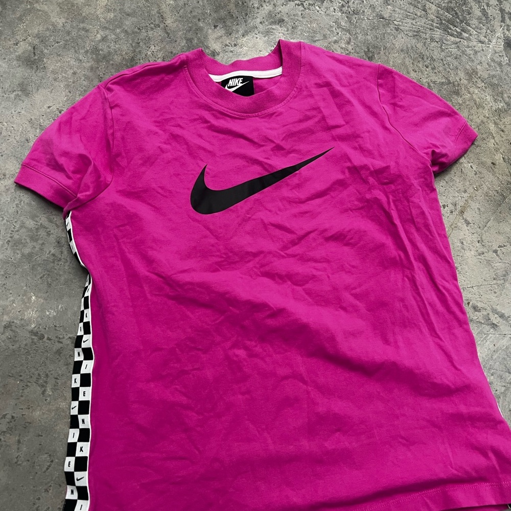 #nike #streetwear #pink #checkered